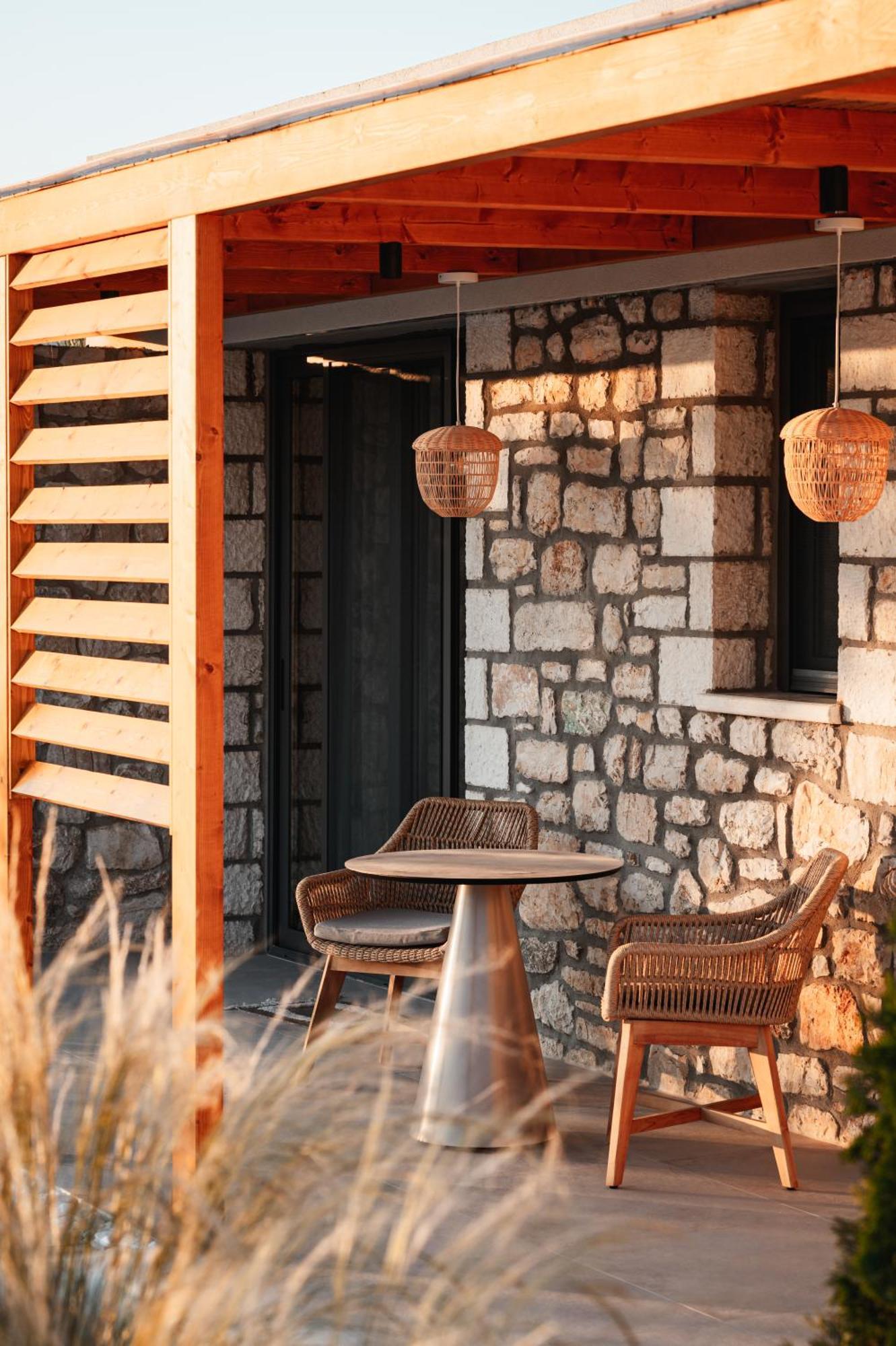Trinity Design Suites Valanidorachi Exterior foto