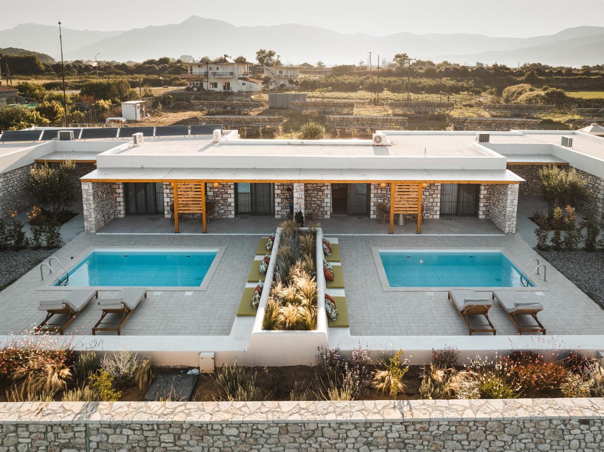 Trinity Design Suites Valanidorachi Exterior foto