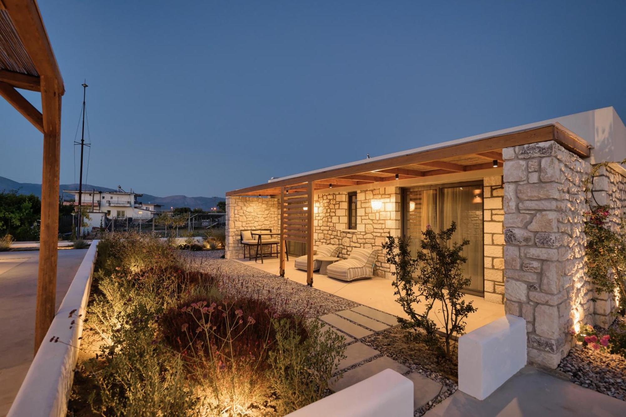 Trinity Design Suites Valanidorachi Exterior foto